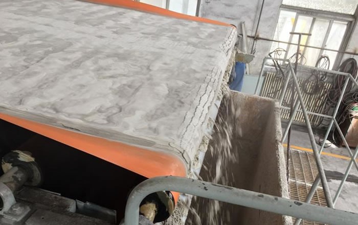 鄭州脫水機聚酯網帶使用案例